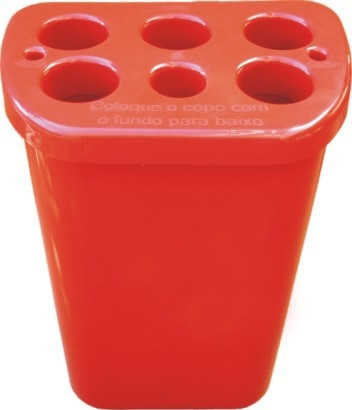 Dispensador de copos descartáveis confeccionado em polipropileno com capacidade para 850 copos de água, 200 copos de café e palhetas. Cores: - Branco; - Vermelho. Medidas: 62cm (altura) x 44cm (largura) x 31cm (profundidade)